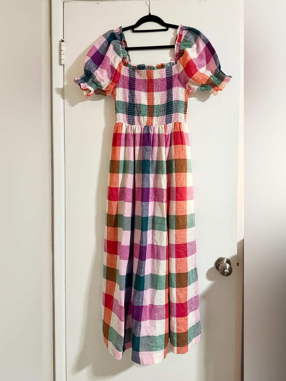 BODEN Linen Midi Dress: Smocked Bodice, Square Neck, Puffed Sleeves - Picture 2 of 6